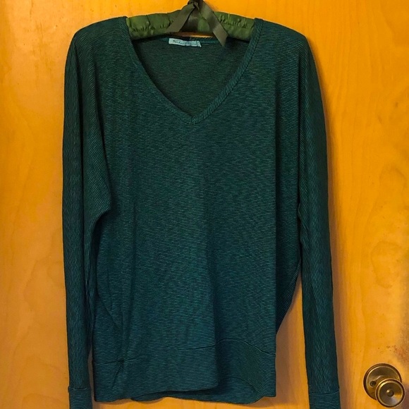 Michael Stars Tops - NWOT Michael Stars V-Neck Striped Shirt One Size Fits All